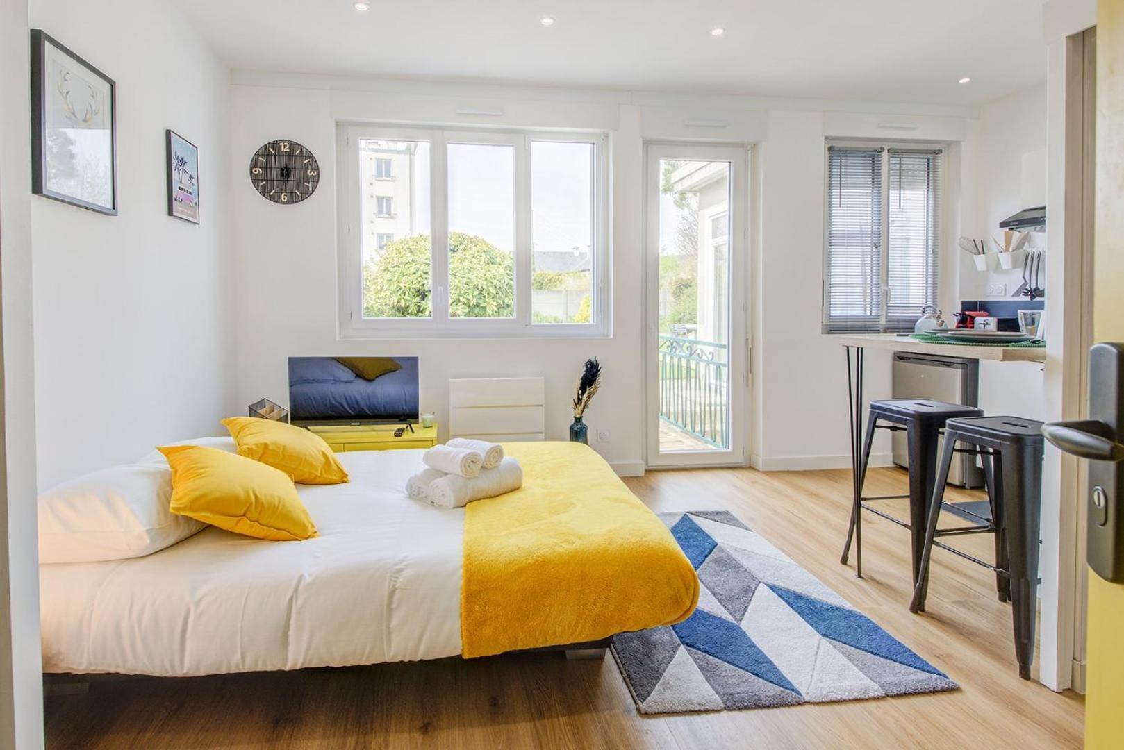 Le Yellow, Studio Renove, Tout Confort, Jardin Apartment Saint-Jacques-de-la-Lande Exterior photo